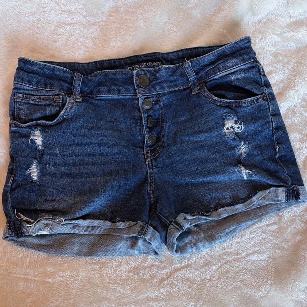 Maurices High Rise Distressed Denim Shorts | Women’s 9/10 | Dark Wash
